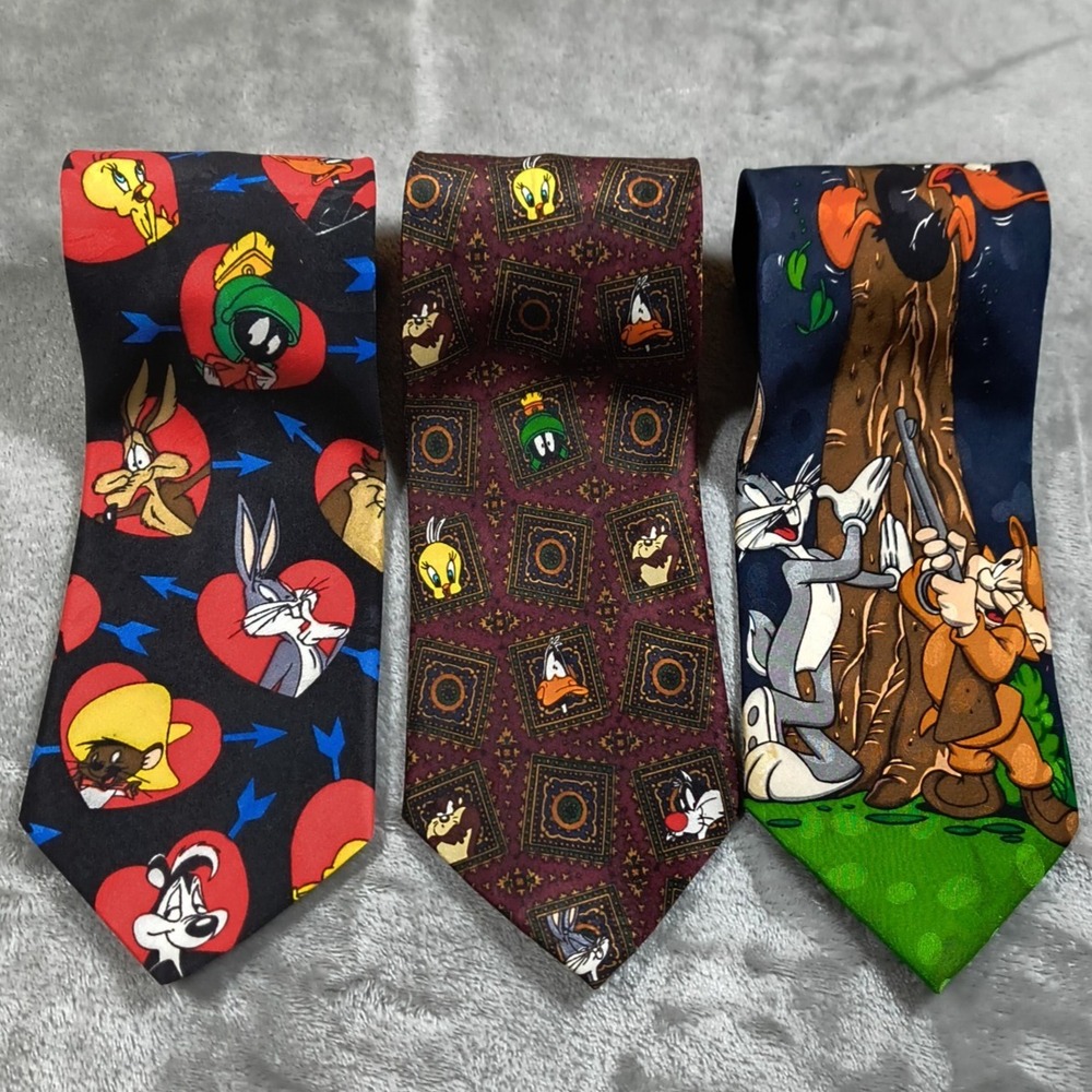 Vintage Looney Tunes Ties Mens Lot of 3 Bugs Bunny Tweety Bird Elmer Fudd 90s